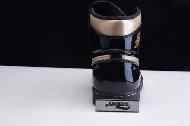 Cheap GOLD RETRO 1 HIGH JORDAN AIR BLACK 555088-032 (2020) METALLIC 0415